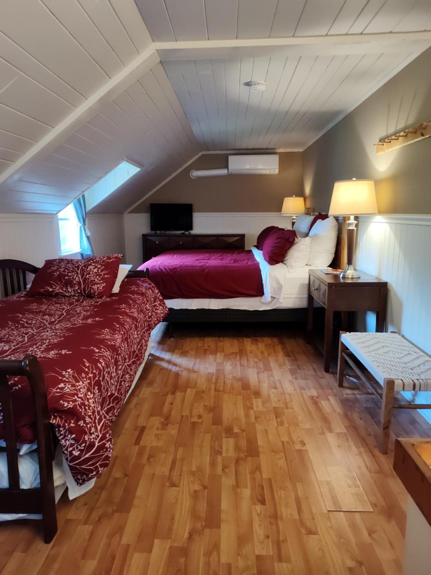 Doveberry Inn ウェスト・ドーバー エクステリア 写真